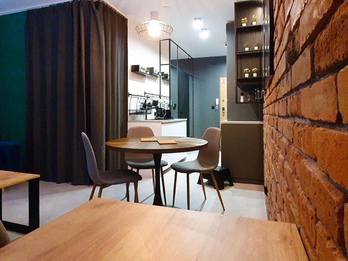Hellogdansk Walowa With Parking By Lion Apartments ภายนอก รูปภาพ